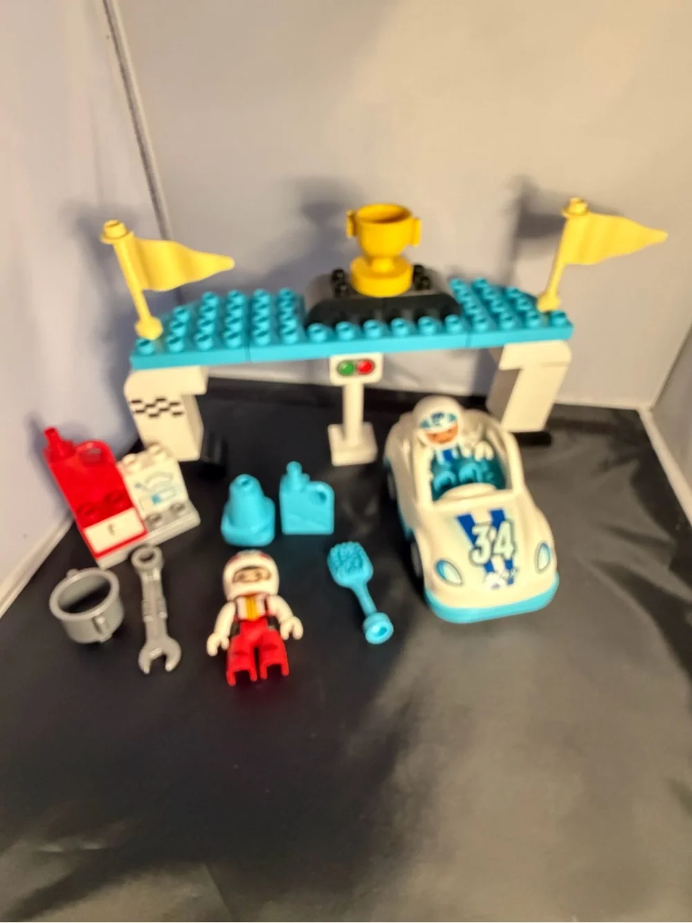 LLEGO DUPLO 10947 Race Cars Track #34 Car Drivers Trophy Incomplete